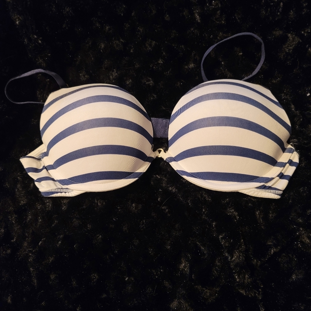 Stripped bra